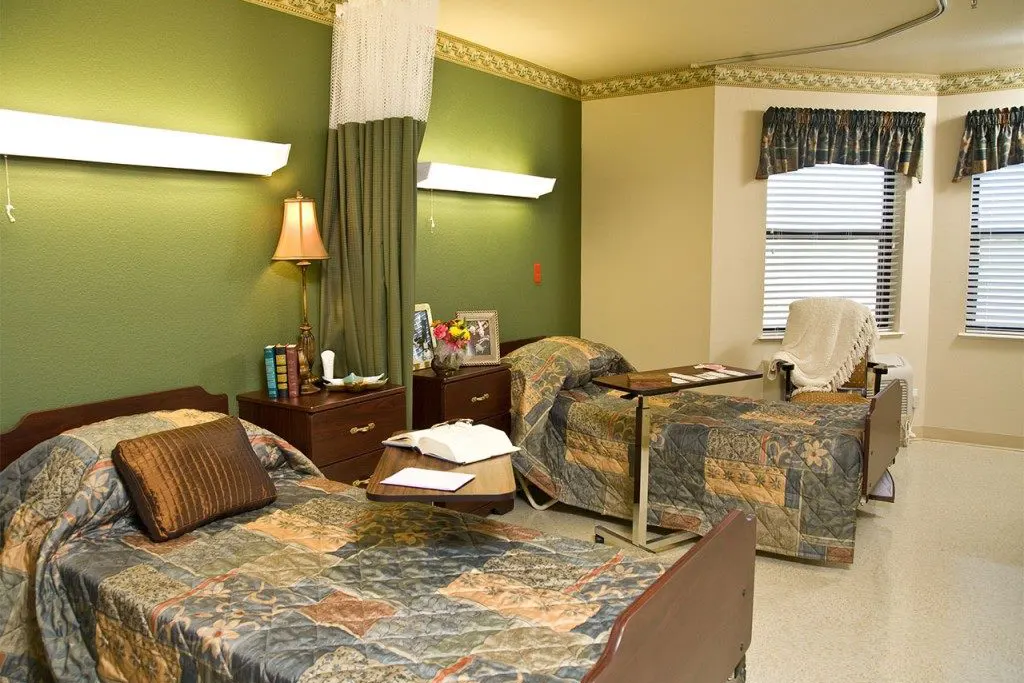 Ridgeview Village Rehabilitation and Skilled Nursing Gallery Room with Bed